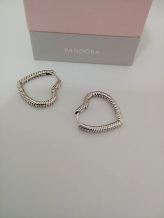 Pendientes Pandora Aro Corazón Plata