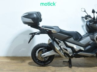 HONDA X-ADV 750 (TOP CASE)