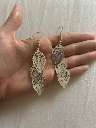 Pendientes largos hoja filigrana