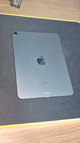 iPad Air 4 64GB Wi-Fi Viola