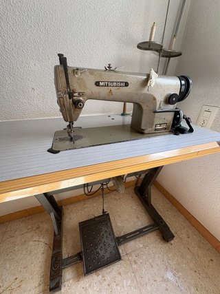 Máquina de coser Wertheim