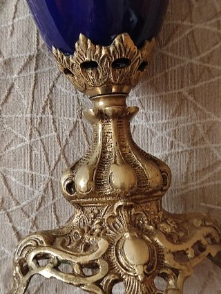 jarrón ánfora de porcelana y bronce