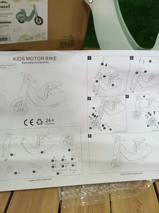 Montessori - Moto para niños sin Pedales Robincool