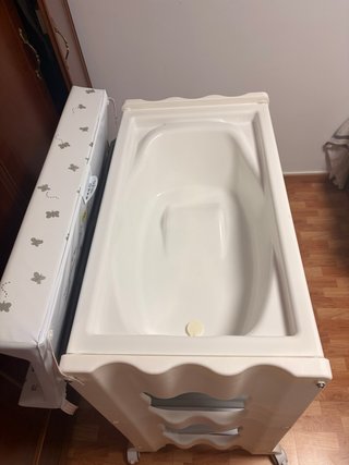 Bañera cambiador con ruedas