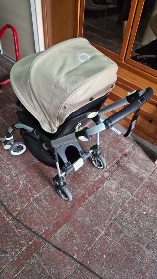 Bugaboo Bee Silla de Paseo Negra y Beige