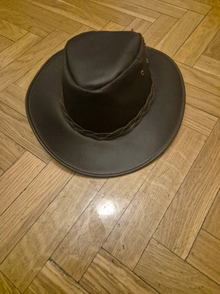 Sombrero JR Leather Marrón