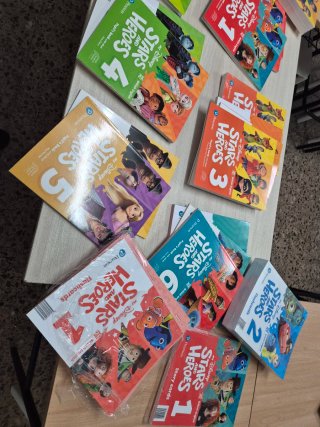 Pack de libros de inglés. My Disney Stars&Heros