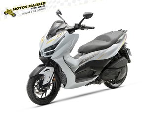 Zontes 368D ETC Maxi Scooter - NUEVA