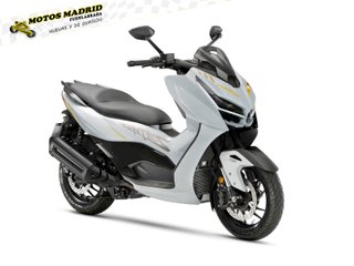 Zontes 368D ETC Maxi Scooter - NUEVA