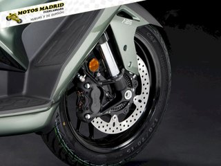 Zontes 368D ETC Maxi Scooter - NUEVA