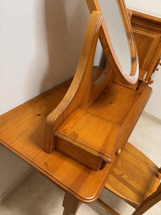 URGE- Conjunto de muebles habitación.