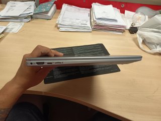 Portátil Medion Ryzen 7 512GB SSD 8GB RAM