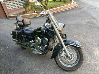 Yamaha Drag Star 650 Classic Negra