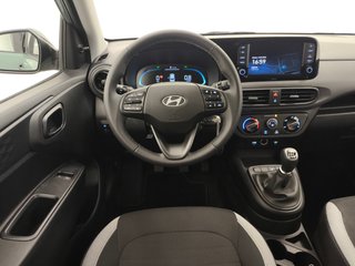 Hyundai i10 2025