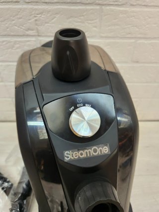 SteamOne Vaporizador Negro 2000W