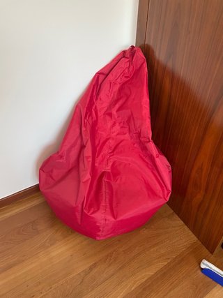 Puff pera grande rojo