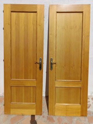 Puertas de madera interiores