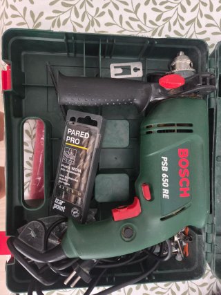 Taladro Bosch 650W