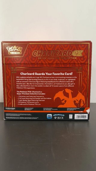 POKÉMON Charizard EX Super Premium Collection