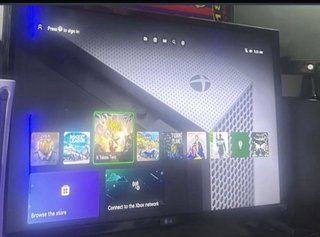 Xbox One S 1TB Bianca + Controller