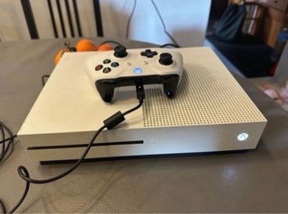 Xbox One S 1TB Bianca + Controller