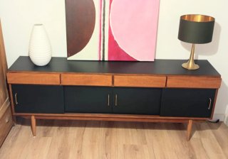 APARADOR MID CENTURY.
