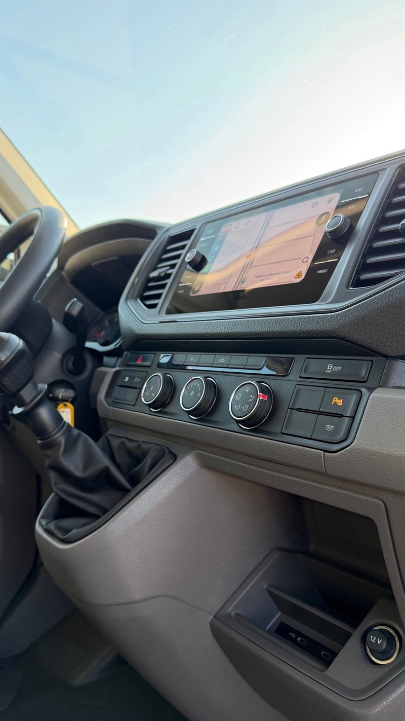 Volkswagen Crafter 2022, foto 26