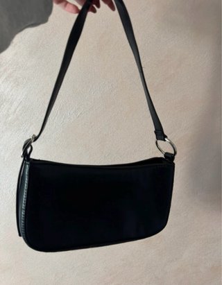 Borsa nera a spalla