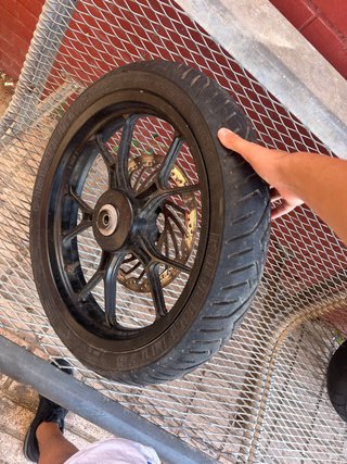 Ruedas Supermotard Pirelli MT75