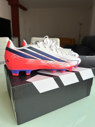 Botas Futbol Adidas F50 Hyperfast Club FG/MG