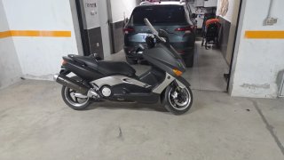 Yamaha TMAX 500 Maxi Scooter Negra/Gris