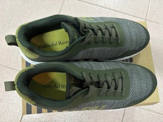 Zapatillas PEDRO DEL HIERRO, talla 42