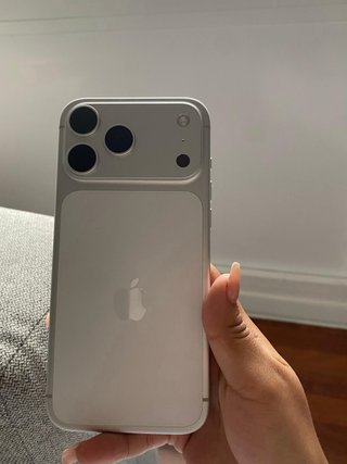 iPhone 17 Pro Max Plata Nuevo