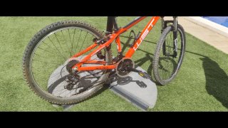 Bicicleta infantil roja
