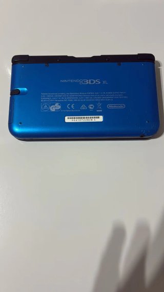 Nintendo 3DS XL Blu con Caricatore, Stilo e Giochi