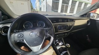 Toyota Auris 2013