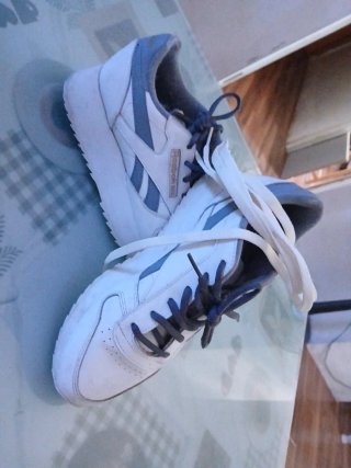 Zapatillas deportivas Reebok blancas y azul grisác