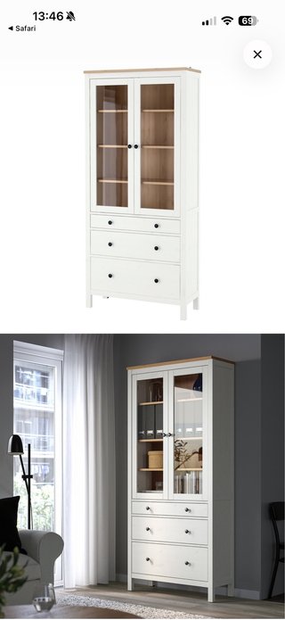 Vitrina HEMNES Ikea Madera y Cristal