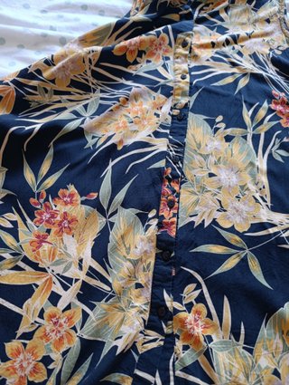 Vestido camisero flores hawaianas negro multicolor