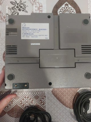 Consola Nintendo NES Gris