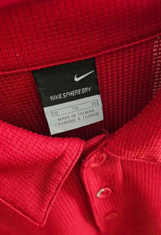 Polo Nike Rojo Manga Larga Y2K