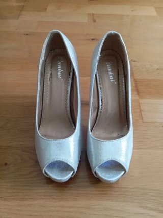 Zapatos de fiesta plateados talla 38