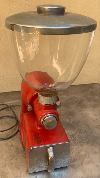 Macchina caffè rossa vintage Ferrari Ronchi