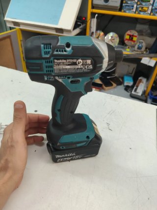 Taladro de Impacto Makita 18V Modelo 152