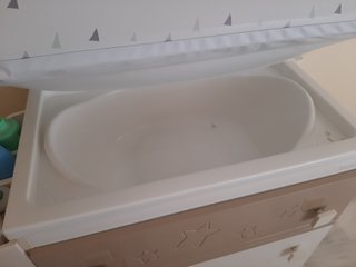 Cómoda cambiador bañera bebé