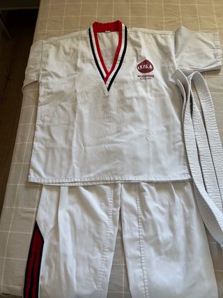 Kimono Mugendo Artes Marciales Blanco. Talla 3/170