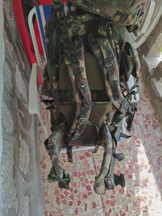 Mochila Altus 100L Camuflaje