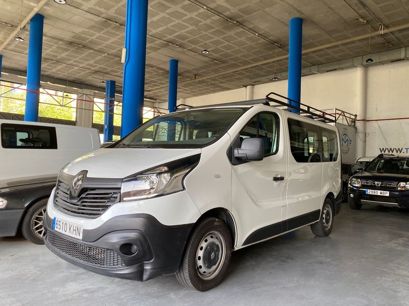 Renault Trafic PASSENGER Combi 9 1.6 dCi Energy Largo 2018, foto 2