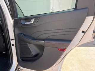 Ford Kuga ST-Line X 2.5 Duratec FHEV Auto
