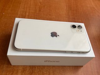 iPhone 11 blanco